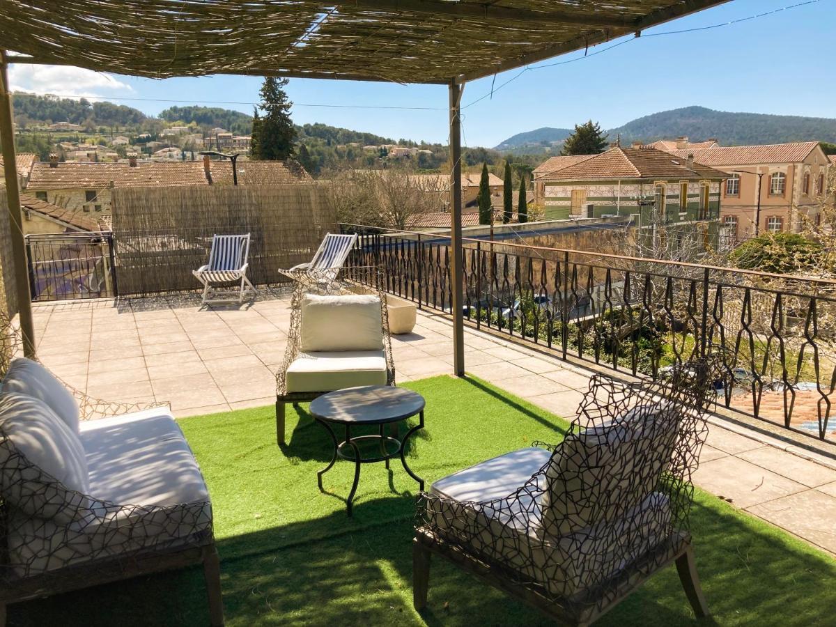 Bel Appartement Avec Grande Terrasse Sud Везон ла Ромен Екстериор снимка